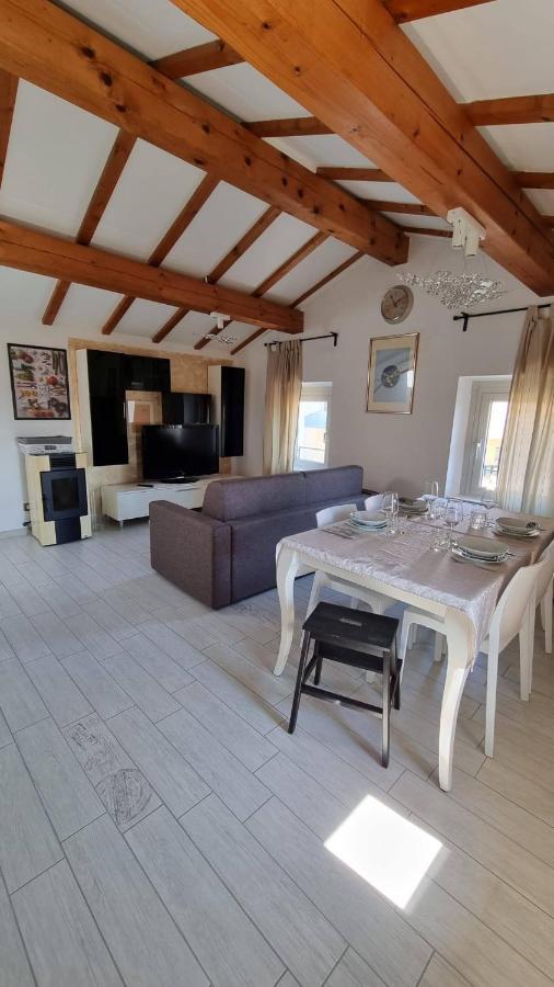 Casa Elsa Apartment Torri Del Benaco Ngoại thất bức ảnh